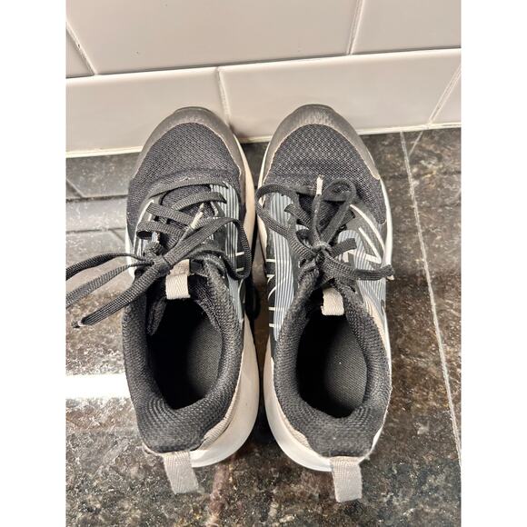 New Balance Kids Rave Run V2 Sneakers Shoes PKRAVBW2 Performance Black White 1 - Picture 7 of 11